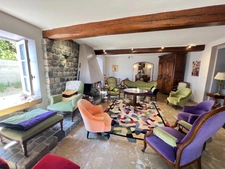Propriete à vendre 8 pièces Proche de ROANNE (42)