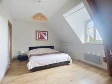 Indre et Loire, 20 mn Sainte Maure de Touraine, Maison type 7, 4 chambres,  avec piscine 