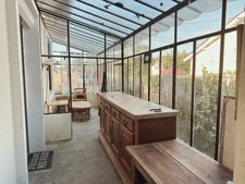 Maison à vendre 3 pièces, jardin avec puits de 690 M2, ateliers, garages.