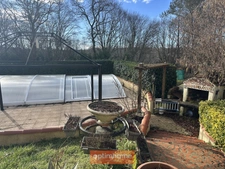 Villa avec piscine couverte, jardin clos autour avec puits pour environ 1800 M2