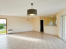 Villa plain-pied T4 avec jardin clos de 2.200 M2