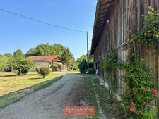 Authentique Landaise en pierres et colombages sur 17 000 M2 de terrain arboré.