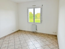 Villa plain-pied T4 avec jardin clos de 2.200 M2
