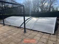 Villa avec piscine couverte, jardin clos autour avec puits pour environ 1800 M2