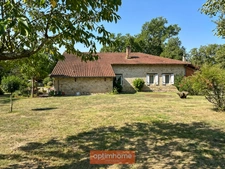 Authentique Landaise en pierres et colombages sur 17 000 M2 de terrain arboré.