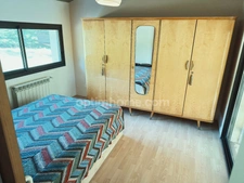  Maison d’architecte avec studio indépendant et vaste terrain boisé de 4 hectares