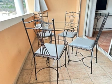 Appartement 2 pièces avec terrasse et parking privé– Investissement locatif sécurisé à Gréoux-les-Bains
