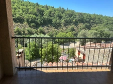 Dans Maison de village, appartement 4/5 pièces, terrasse, garage et cave