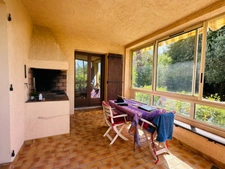 Maison familiale 6 chambres – 159 m² – Jardin, garage, terrasse et vue