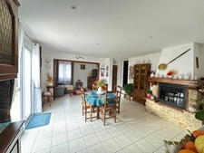 Maison de type T4/T5 à Saint-Martin-de-Brômes - Terrain 700 m²