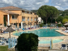 Appartement locatif sous bail commercial