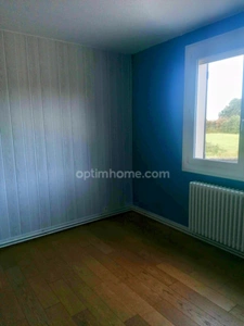 Maison à louer de 136 m² LINGEVRES (14)