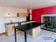 Maison pierre à vendre  à Juaye-Mondaye.