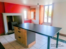 Maison pierre à vendre  à Juaye-Mondaye.