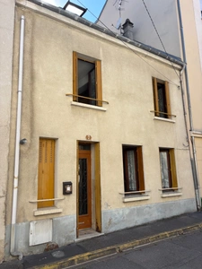 Maison à vendre 4 pièces CENTRE VILLE DE LA FERTE SOUS JOUARRE (77)