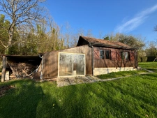 MAISON AVEC 5500 M² DE TERRAIN A LA FERTE GARE A PIED
