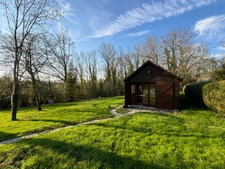MAISON AVEC 5500 M² DE TERRAIN A LA FERTE GARE A PIED