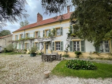 CHATEAU DU 17 EME SIECLE