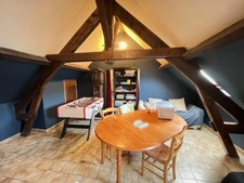 297 m2 habitables sur terrain de 9000 m2 