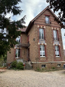 Maison à vendre 10 pièces Proche de LA FERTE SOUS JOUARRE (77)