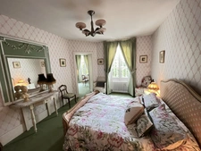 CHATEAU DU 17 EME SIECLE