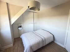Maison à vendre 5 pièces avec sous-sol total