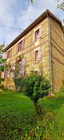 Maison en pierre meulière de 1874 à 7 min de la Ferté