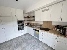 297 m2 habitables sur terrain de 9000 m2 