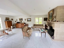 230 M² HABITABLE, GARAGE DE 150 M² ET TERRAIN DE 3735 M² A LA FERTE SOUS JOUARRE