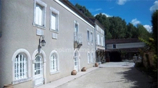 MOULIN SUR LA VALLÉE DE L'ANTENNE QUATRE CHAMBRES PLUS UN STUDIO