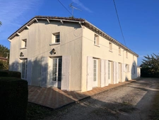 Maison à vendre 5 pièces CHERAC (17)