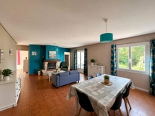 Maison à vendre 6 pièces SAINT SAUVANT (17)Avec terrain en zone U.