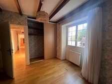 Maison à vendre 5 pièces CHERAC (17)