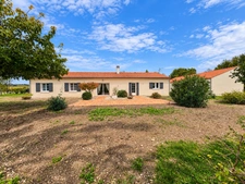 Maison PLAIN PIED à vendre 7 pièces  (17)