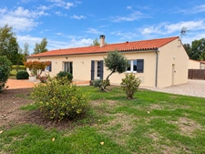 Maison PLAIN PIED à vendre 7 pièces  (17)