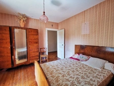Maison en pierre 4 chambres à rénover 159m2