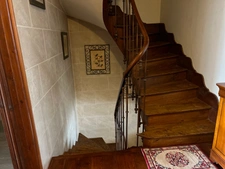 A VENDRE CENTRE MATHA MAISON EN PIERRE AVEC TERRAIN CLOS ET GARAGE 