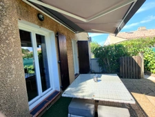 Maison meublée à louer à l'année. 2 pièces LE PRADET (83). 750 € CC