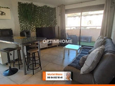 La Farlède, centre ville, appartement type 2 avec parking privé. 