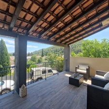 EXCLUSIVITE-Maison à vendre 10 pièces. deux appartements SOLLIES TOUCAS (83). 729 500 €