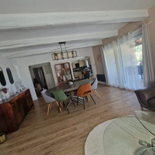 EXCLUSIVITE-Maison à vendre 10 pièces. deux appartements SOLLIES TOUCAS (83). 729 500 €