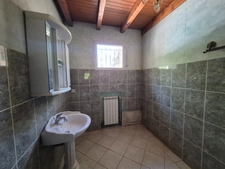 Maison à rénover. 5 pièces BAGNOLS EN FORET (83). 475000 €