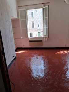 Appartement à vendre 2/3 pièces DRAGUIGNAN (83). 89 000€
