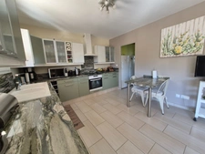 EXCLUSIVITE-PRESTIGE. Maison à vendre 6 pièces SOLLIES VILLE (83). 575 000 €