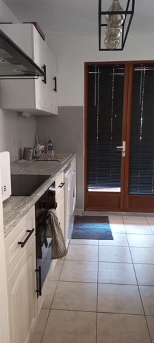 La Valette du Var, résidence la coupiane, appartement type 3 meublé. 913 €/mois