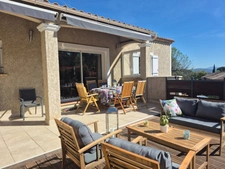 EXCLUSIVITE-PRESTIGE. Maison à vendre 6 pièces SOLLIES VILLE (83). 575 000 €