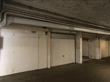 Garage 15 m² à vendre. CANNES, croix des gardes (06). 35 000 €