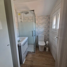 EXCLUSIVITE-Maison à vendre 10 pièces. deux appartements SOLLIES TOUCAS (83). 729 500 €