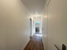 CANNES- CROIX-DES-GARDES. Appartement rénové à vendre 5 pièces. 99 m² avec garage et cave. 422 000 €
