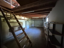 Maison à rénover. 5 pièces BAGNOLS EN FORET (83). 475000 €